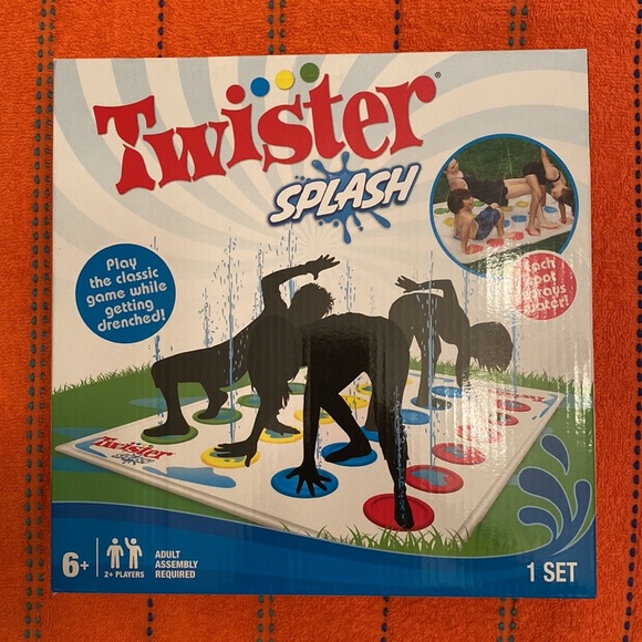 Hasbro Twister Splash Mat 68X52 in - Picture 7 of 11